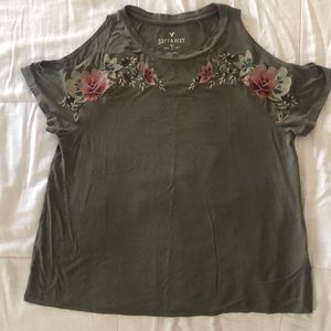 American Eagle Outfitters embroidery top